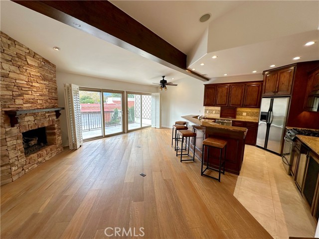 Detail Gallery Image 2 of 25 For 2316 Vista Hogar, Newport Beach,  CA 92660 - 3 Beds | 2 Baths