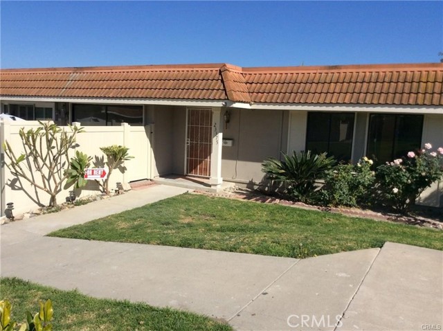 23375 Via San Martine, Aliso Viejo, CA 92656