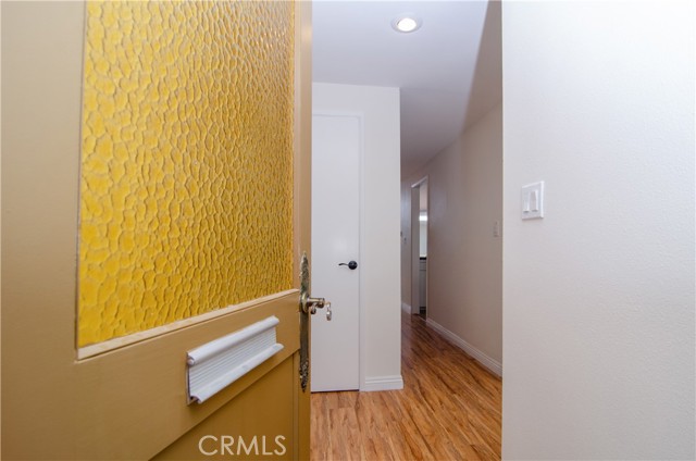 Detail Gallery Image 9 of 44 For 26701 Oak Branch Cir, Newhall,  CA 91321 - 2 Beds | 2 Baths