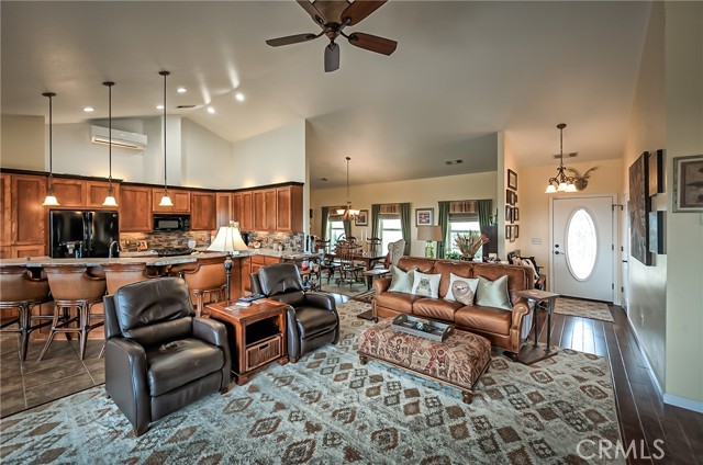 Detail Gallery Image 7 of 45 For 13495 Red Bank Rd, Red Bluff,  CA 96080 - 3 Beds | 2 Baths