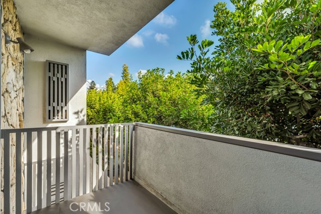 Detail Gallery Image 18 of 36 For 4221 W Sarah St #24,  Burbank,  CA 91505 - 2 Beds | 2/1 Baths