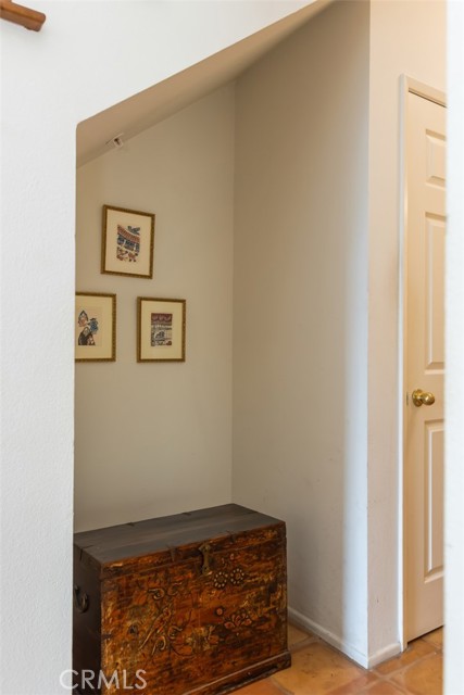 Detail Gallery Image 29 of 55 For 11445 Moorpark, Studio City,  CA 91602 - 2 Beds | 2/1 Baths