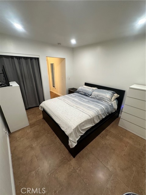 Detail Gallery Image 10 of 12 For 635 N Bristol, Santa Ana,  CA 92703 - 1 Beds | 1 Baths