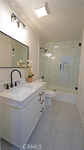 Detail Gallery Image 27 of 52 For 400 E Cornell Dr, Rialto,  CA 92376 - 3 Beds | 2 Baths