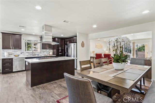 11131 Alburtis Avenue, Norwalk CA: https://media.crmls.org/medias/1b196479-80e9-439b-b052-767ebeaddf33.jpg