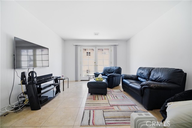 Detail Gallery Image 11 of 23 For 23139 Park Contessa, Calabasas,  CA 91302 - 4 Beds | 4/1 Baths