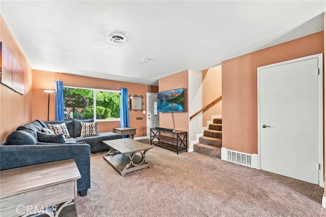 669 East Matchwood Place photo 5