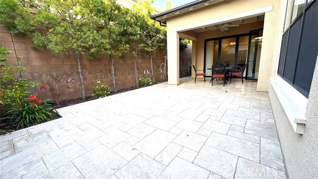 116 Joshua Tree, Irvine CA: https://media.crmls.org/medias/1b1a20aa-8de2-4e62-9001-1238d1b5d88f.jpg