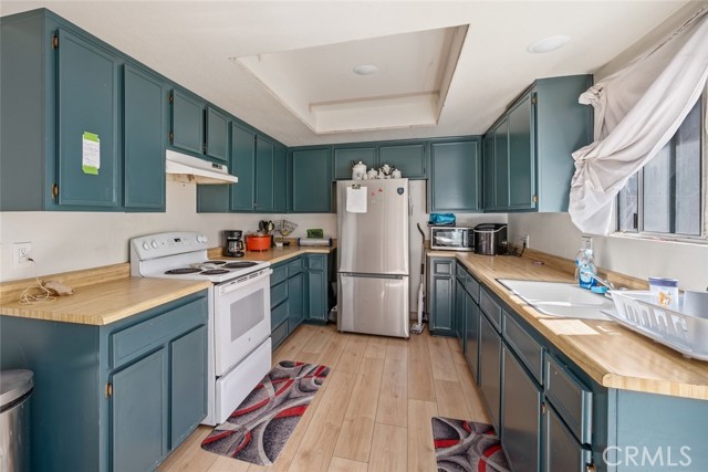 Detail Gallery Image 6 of 35 For 3291 Rockview Pl, San Luis Obispo,  CA 93401 - 3 Beds | 2 Baths