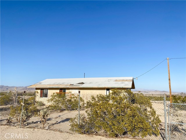 Image 3 for 1561 Shoshone Valley Rd, 29 Palms, CA 92277