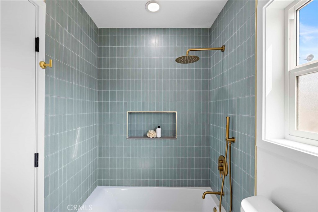 MLS #CV25174376 img 24