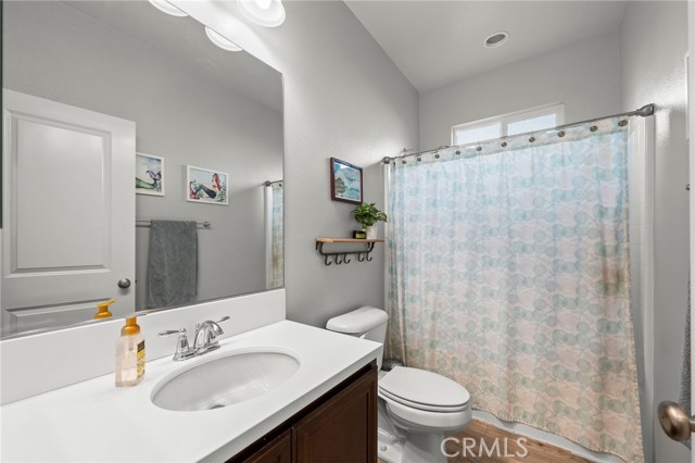 31570 Sweetwater Circle, Temecula CA: https://media.crmls.org/medias/1b1c7299-e9db-46c5-b02a-e08867a8a1de.jpg