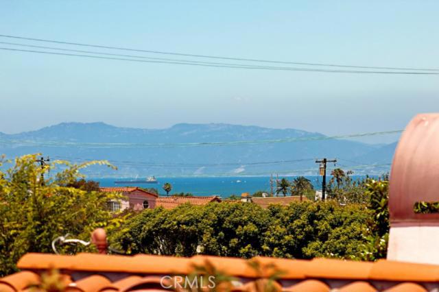 216 Irena Avenue, Redondo Beach, California 90277, 3 Bedrooms Bedrooms, ,3 BathroomsBathrooms,Residential,Sold,Irena,SB14153264