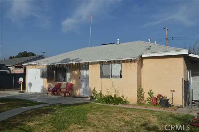 2533 Flores St, San Bernardino, CA 92407