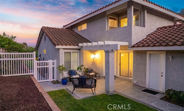 Detail Gallery Image 6 of 42 For 3922 Ravenswood Dr, Yorba Linda,  CA 92886 - 3 Beds | 2 Baths