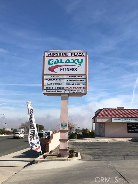  Commercial for Sale in Phelan, California