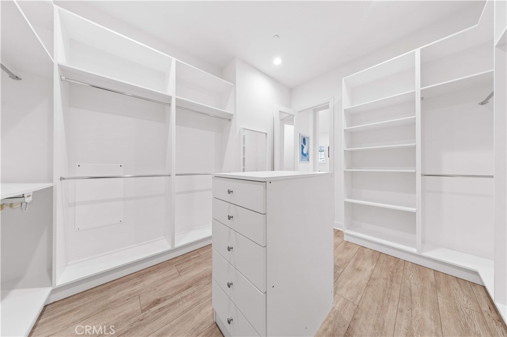 MLS #OC25277279 image #56