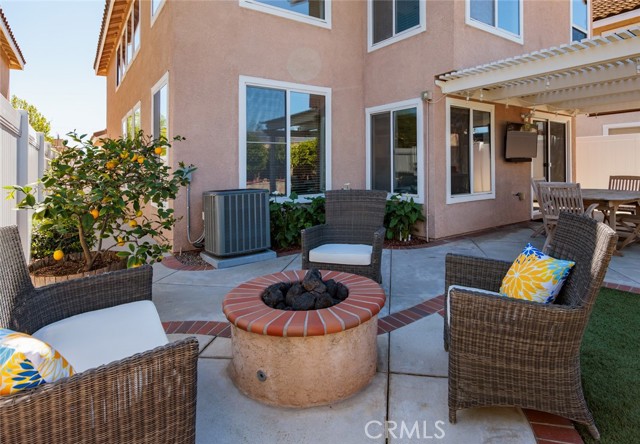 Detail Gallery Image 30 of 34 For 13882 Berrington Ct, North Tustin,  CA 92705 - 3 Beds | 2/1 Baths
