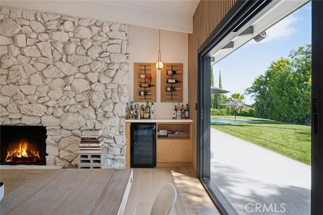 Detail Gallery Image 12 of 53 For 5700 El Canon Ave, Woodland Hills,  CA 91367 - 3 Beds | 3 Baths