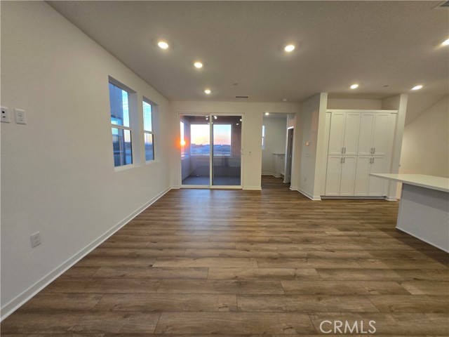 Detail Gallery Image 17 of 40 For 5961 Huntington Dr, Corona,  CA 92880 - 3 Beds | 2/1 Baths