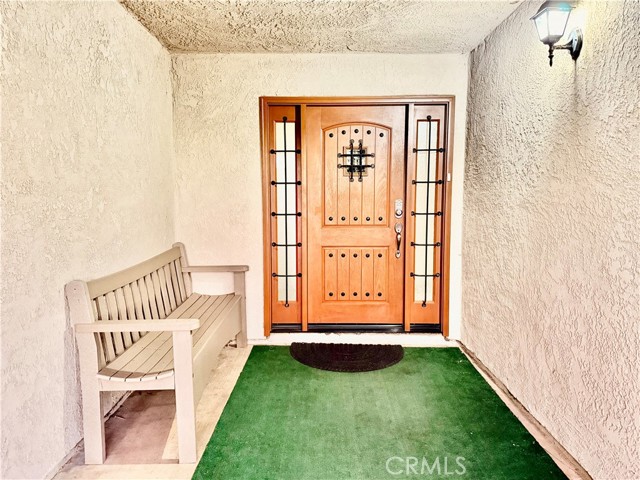 Detail Gallery Image 6 of 11 For 14210 Kingsway Ct, Moreno Valley,  CA 92553 - 4 Beds | 2 Baths