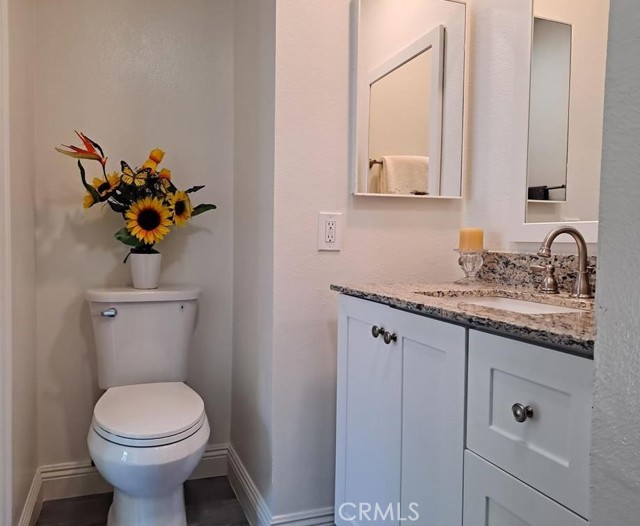 Detail Gallery Image 10 of 11 For 547 Spring Rd #36,  Moorpark,  CA 93021 - 3 Beds | 2 Baths