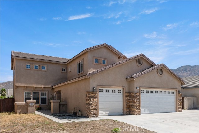 945 Newport Drive, San Jacinto CA: https://media.crmls.org/medias/1b204074-13a5-4045-9ede-6634fae029bc.jpg