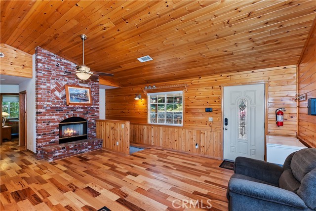 Detail Gallery Image 7 of 43 For 152 Pine Ridge Rd, Crestline,  CA 92325 - 3 Beds | 2 Baths