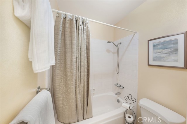 Detail Gallery Image 35 of 47 For 16672 Bolero Ln, Huntington Beach,  CA 92649 - 3 Beds | 2 Baths