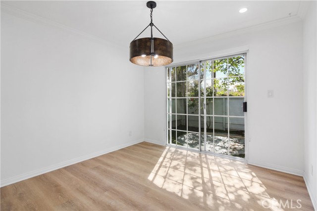 Detail Gallery Image 9 of 26 For 1933 Voorhees Ave a,  Redondo Beach,  CA 90278 - 4 Beds | 3 Baths