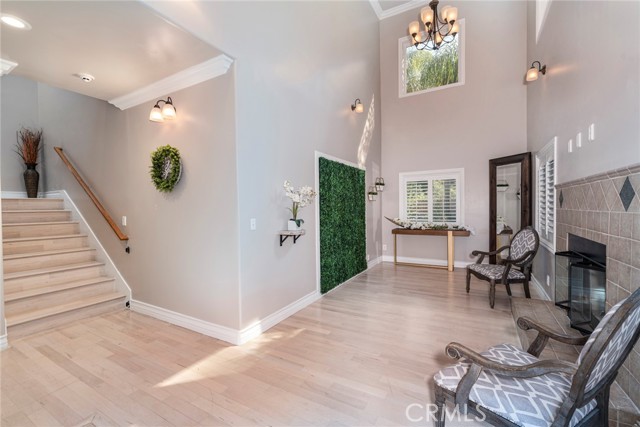 Image 2 of 30 For 12102 La Cienega Boulevard