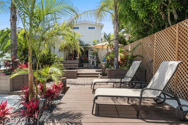 Detail Gallery Image 34 of 34 For 2774 Sawtelle Bld, Los Angeles,  CA 90064 - 3 Beds | 3 Baths