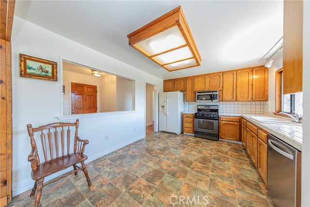 Detail Gallery Image 12 of 43 For 42241 High Point Ct, Ahwahnee,  CA 93601 - 3 Beds | 2 Baths