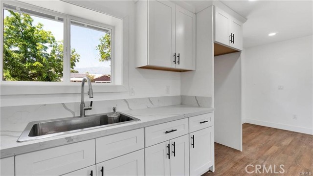 Detail Gallery Image 10 of 20 For 1111 E 25th St, San Bernardino,  CA 92404 - 3 Beds | 1 Baths