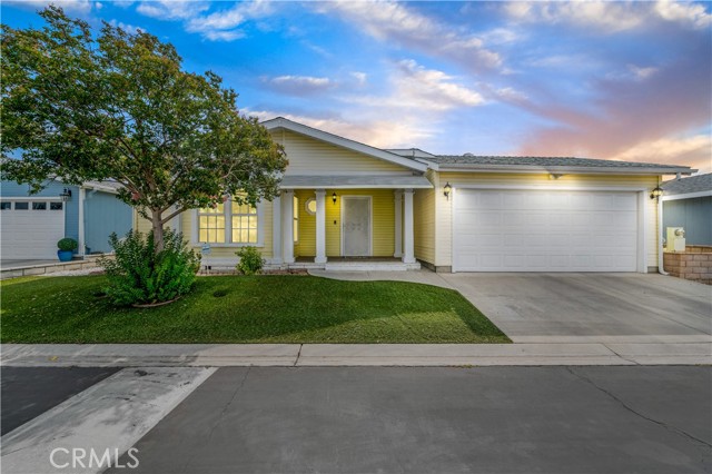Detail Gallery Image 1 of 45 For 1444 Saint Croix Dr, Hemet,  CA 92543 - 3 Beds | 2 Baths