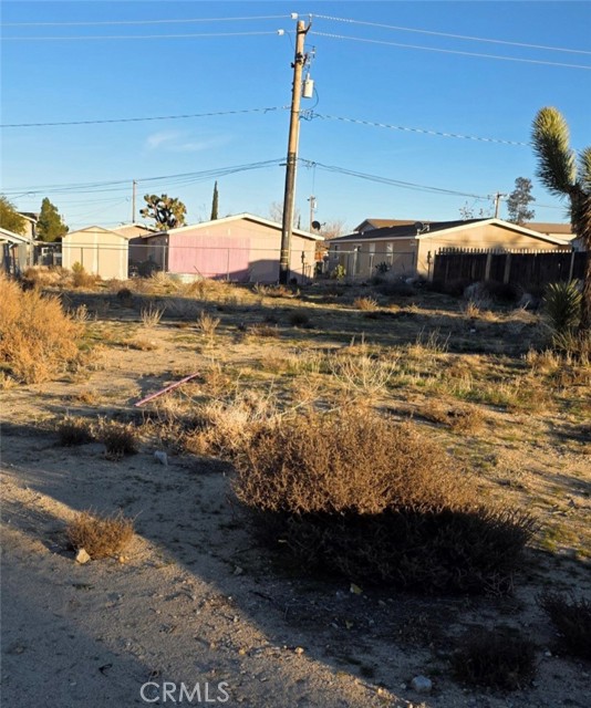 Detail Gallery Image 2 of 5 For 6427 Balboa Ave, Yucca Valley,  CA 92284 - – Beds | – Baths