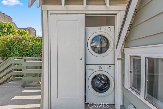 Detail Gallery Image 17 of 22 For 10624 Bloomfield #a St, Toluca Lake,  CA 91602 - 1 Beds | 1 Baths