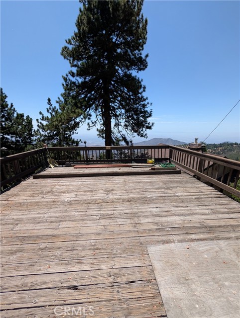 31487 Old City Creek, Running Springs, CA 92382