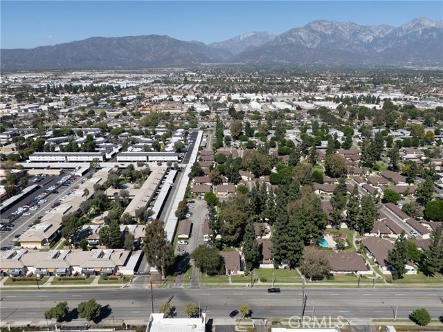 1457 Fredericks Lane, Upland CA: https://media.crmls.org/medias/1b275084-beaa-4ace-b4bb-ed6f77e1619a.jpg