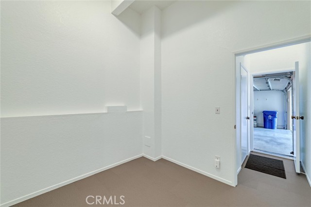 10229 Variel Avenue, Chatsworth CA: https://media.crmls.org/medias/1b292ccd-aae4-4815-9830-88a0c6c5fbec.jpg