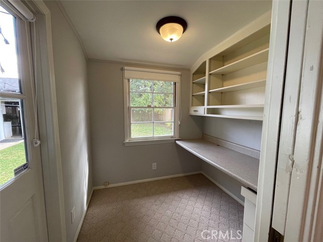 Detail Gallery Image 17 of 21 For 7056 Whitaker Ave, Lake Balboa,  CA 91406 - 3 Beds | 2 Baths