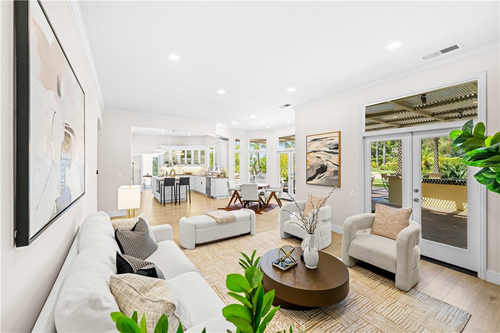 MLS #OC25151430 img 22