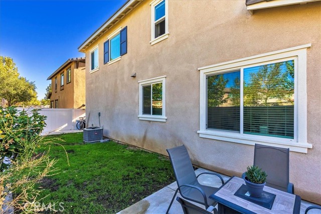 Detail Gallery Image 20 of 42 For 41457 Winterberry St, Murrieta,  CA 92562 - 4 Beds | 2/1 Baths