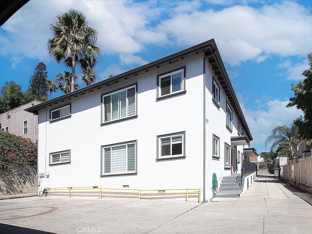 2027 Vista Del Mar #2