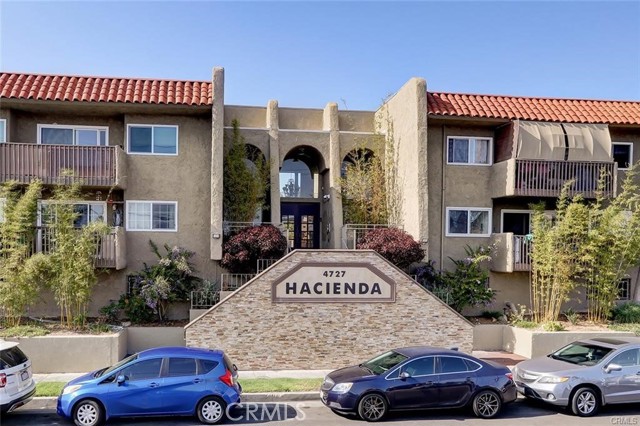 Condo Complex Main Entry