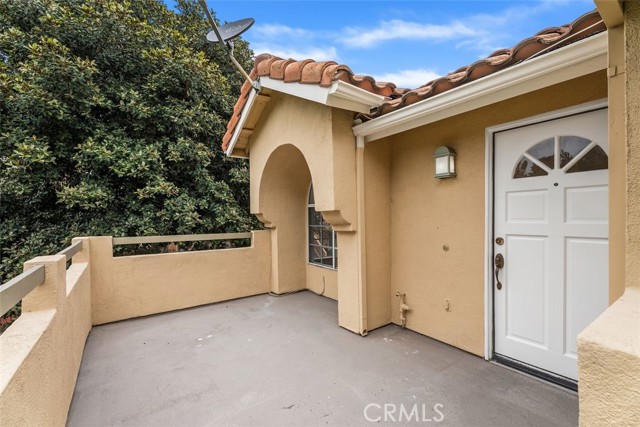89 Alberti Aisle, Irvine CA: https://media.crmls.org/medias/1b2c8844-d263-4d50-9d3b-13e05e0cad8e.jpg
