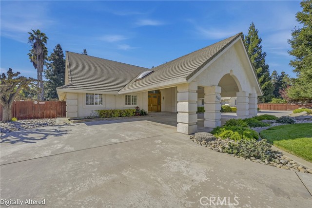 Detail Gallery Image 5 of 71 For 2394 E South Bear Creek Dr, Merced,  CA 95340 - 4 Beds | 4/1 Baths