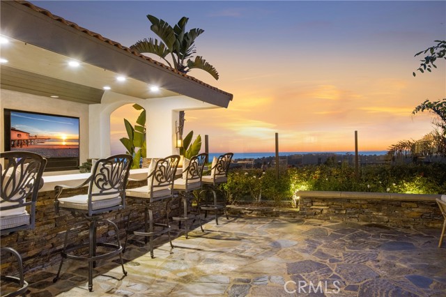 33 Renata, Newport Coast CA: https://media.crmls.org/medias/1b2ddaff-3314-486e-84b9-f3163394f702.jpg