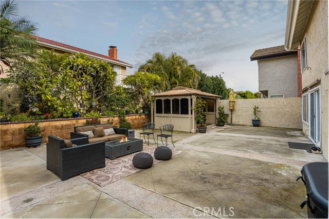 Detail Gallery Image 30 of 44 For 22 Hunter, Irvine,  CA 92620 - 4 Beds | 3 Baths