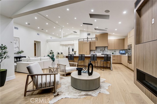4609 Paseo De Las Tortugas, Torrance CA: https://media.crmls.org/medias/1b2f449f-b602-493e-8a89-10a21457ea19.jpg